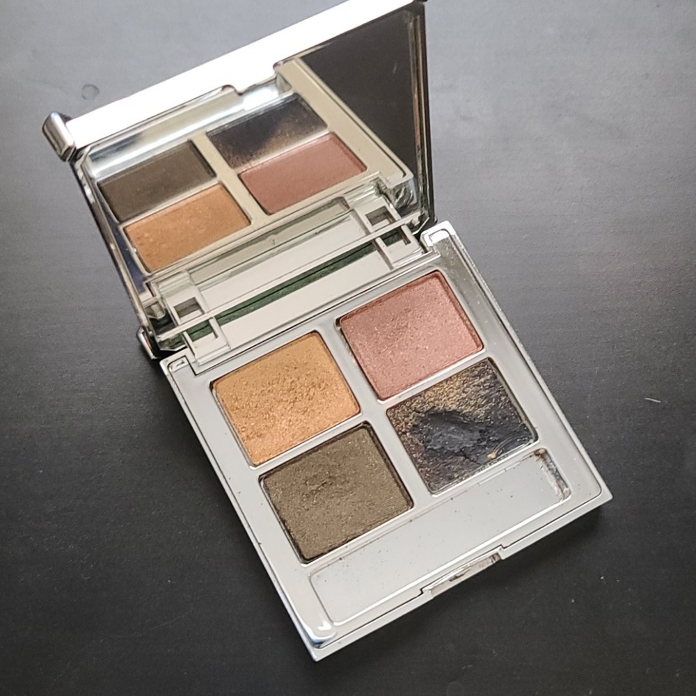 8/29 EYESHADOW PALLET